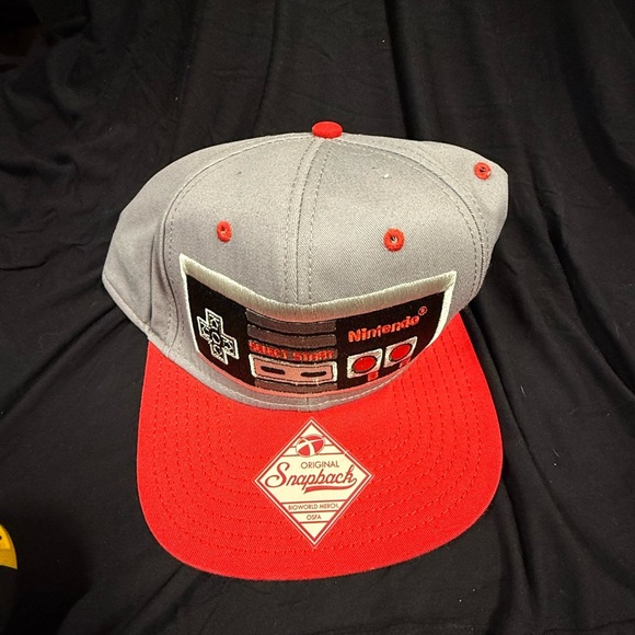 Nintendo Gray and Red Orginal Snapback Hat - Picture 6 of 14